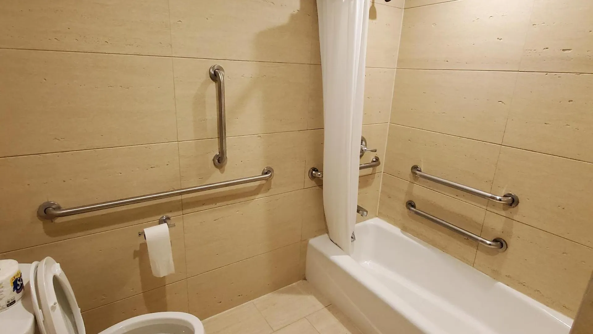 Mayfair Inn And Suites New York
