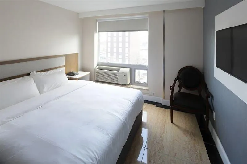Mayfair Inn And Suites New York